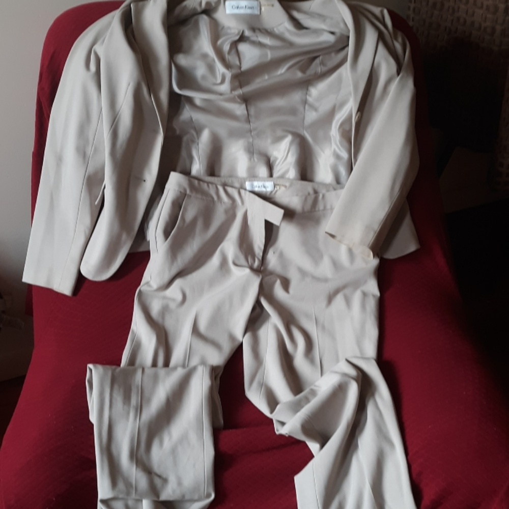 Women dress suite